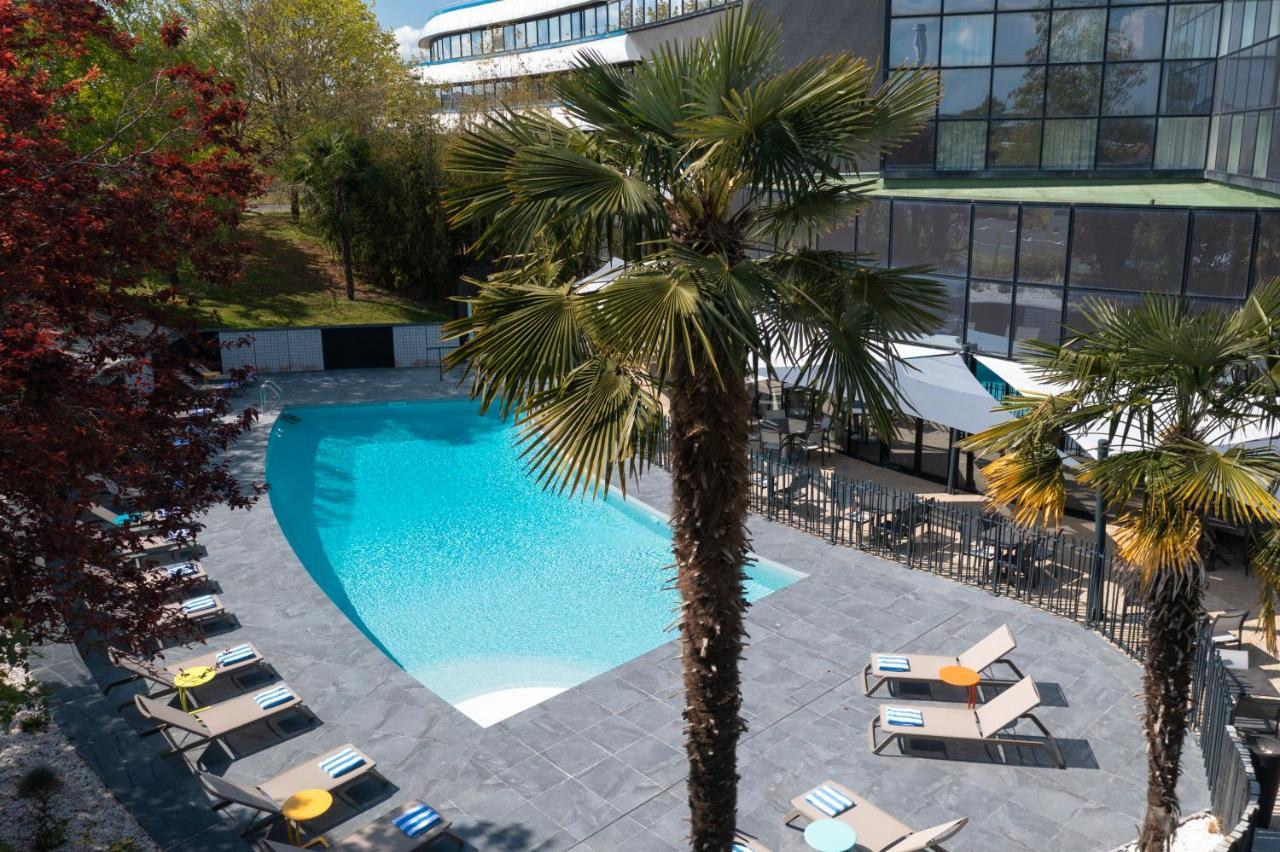Novotel Poitiers Site Du Futuroscope Шасней дю Пуату Екстериор снимка
